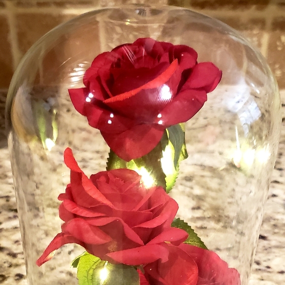 LED ENCHANTED ROSE - Picture 2 of 3